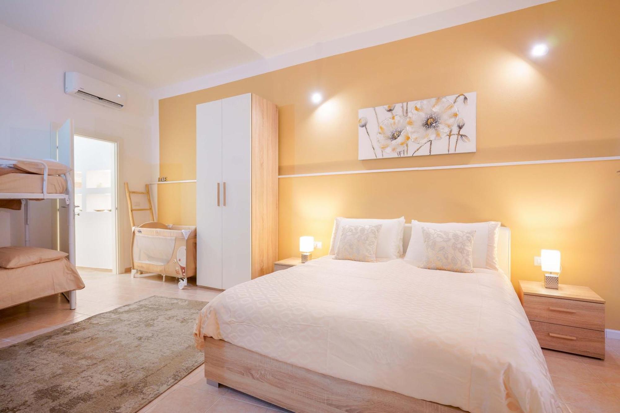 Montellino'S Suite Oro SantʼAntìoco Exteriér fotografie
